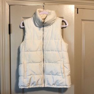 OLD NAVY | Women’s White Fleece Lined Puffer Vest